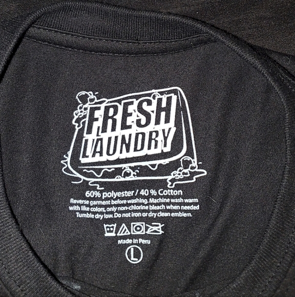 Mens Large Fresh Laundry Graphic tee Japanese style - Picture 2 of 2